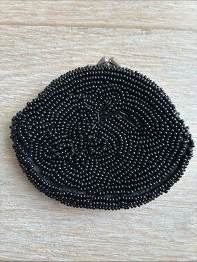 Vintage petite beaded coin purse Made in Japan